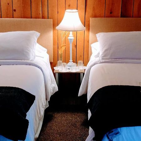 Pine Hill Arms Hotel Eksteriør bilde